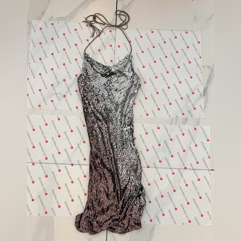 Pronovias short dress.